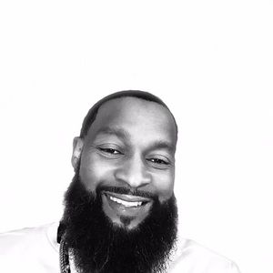 Meet your Posher, Derrick